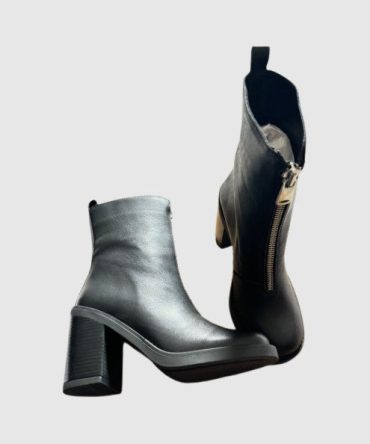 DECLAN BLACK LEATHER - SM REBOOTED
