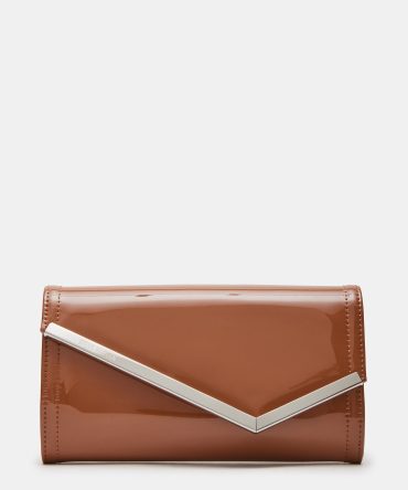 CLUTCHD BAG TAN PATENT