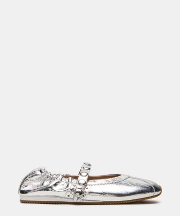 ANAYA SILVER LEATHER STUDS