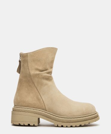 ESSENTIAL TAUPE SUEDE
