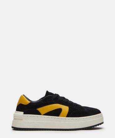 KICKFLIP BLACK SUEDE